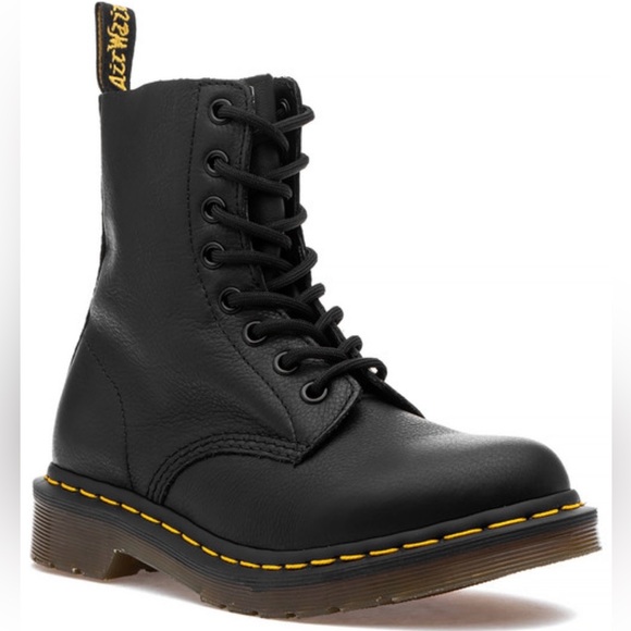 Dr. Martens Shoes - Dr. Martens Women’s 1460 Black Pascal Virginia Leather Lace Up Boots, US Size 8